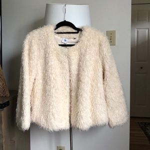 *NWT Cabi Furry Furry Ivory Jacket